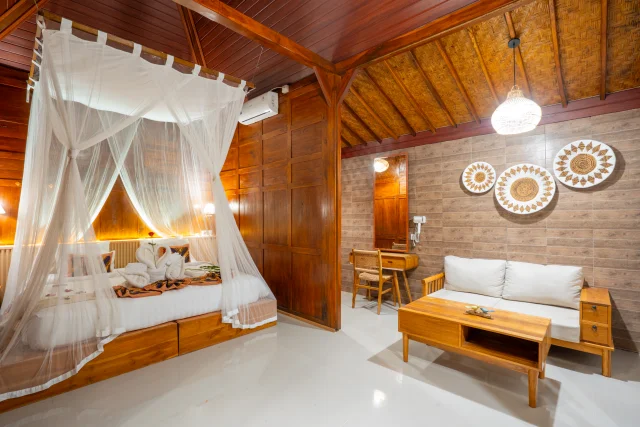 bedroom 14