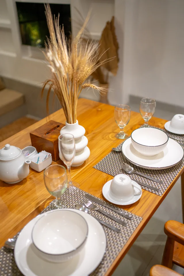 dining facilities 4