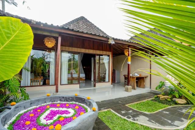 room exterior 1