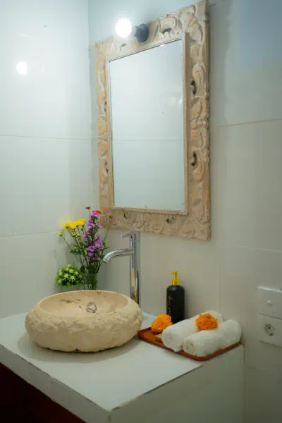 room 2 facilities amenities 2