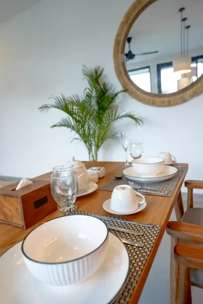 dining 4