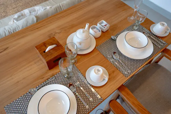 dining 5