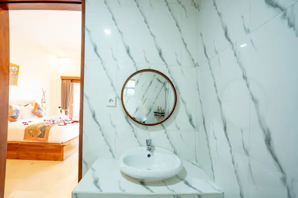 toilet 2