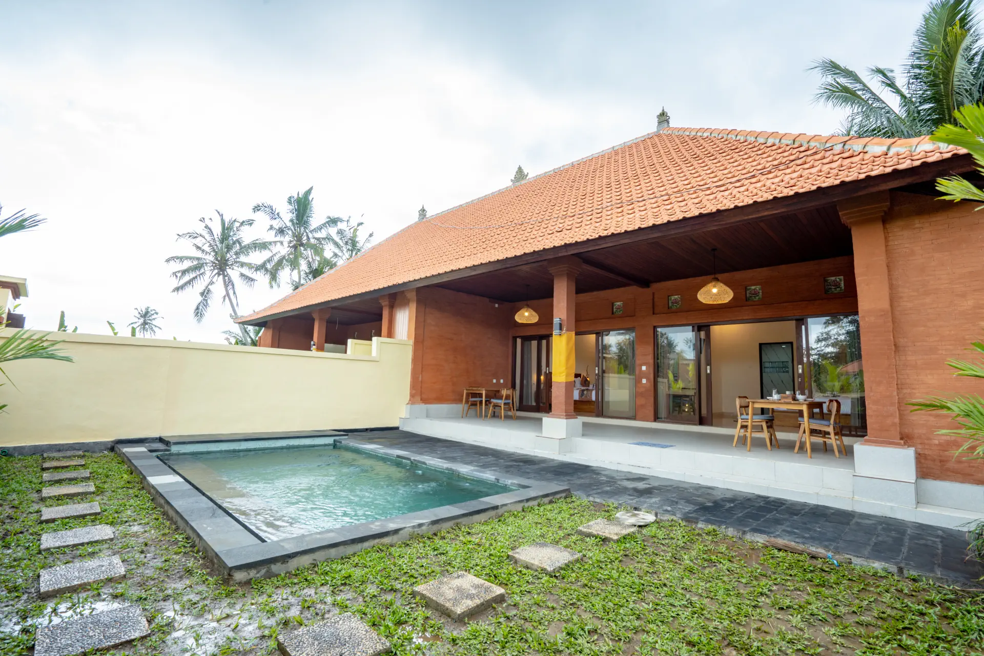 swimmingpool 2