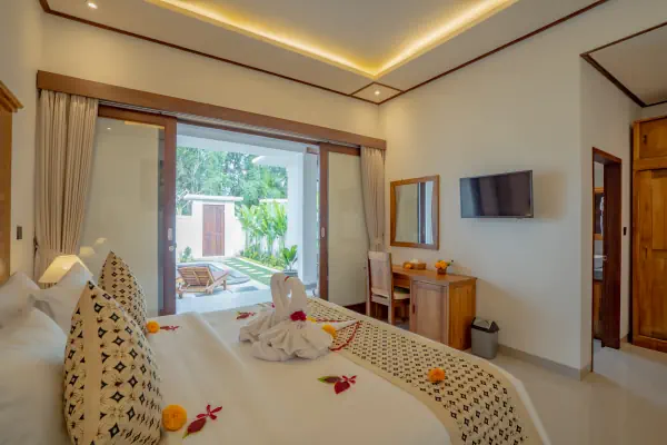 bedroom 12