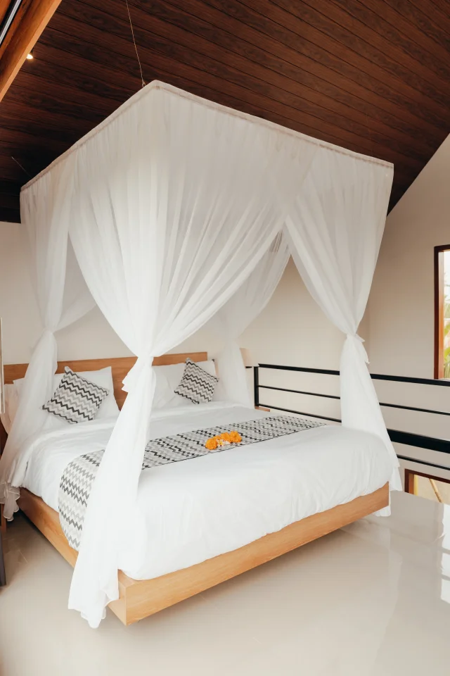 bedroom 09