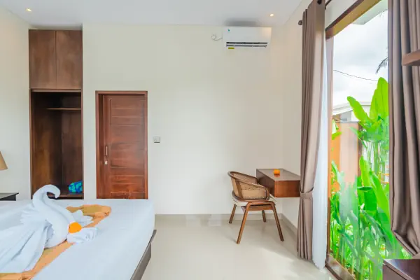 bedroom 08