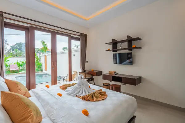 bedroom 26