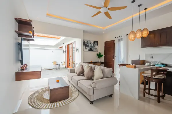 livingroom kitchen 17