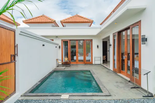swimmingpool 05