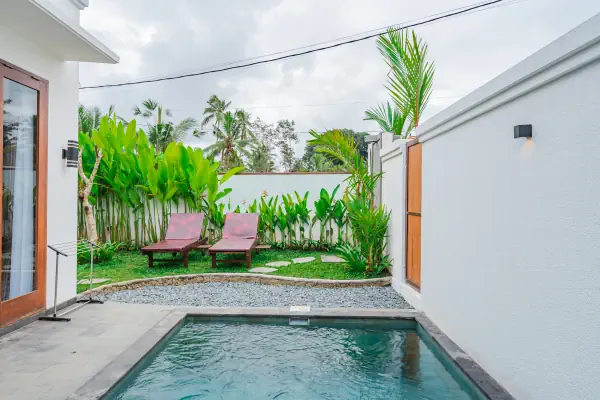 swimmingpool 11