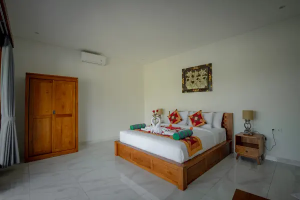 bedroom 02