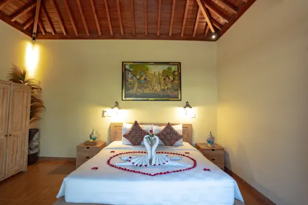 bedroom 03