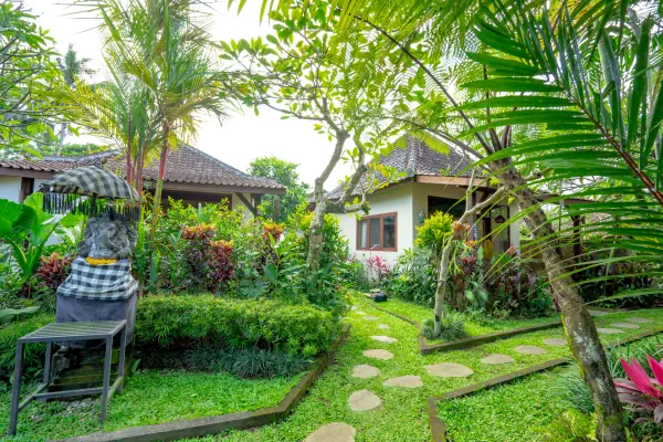 garden 3